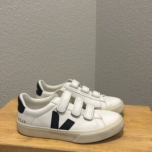 Veja leather sneakers size 38